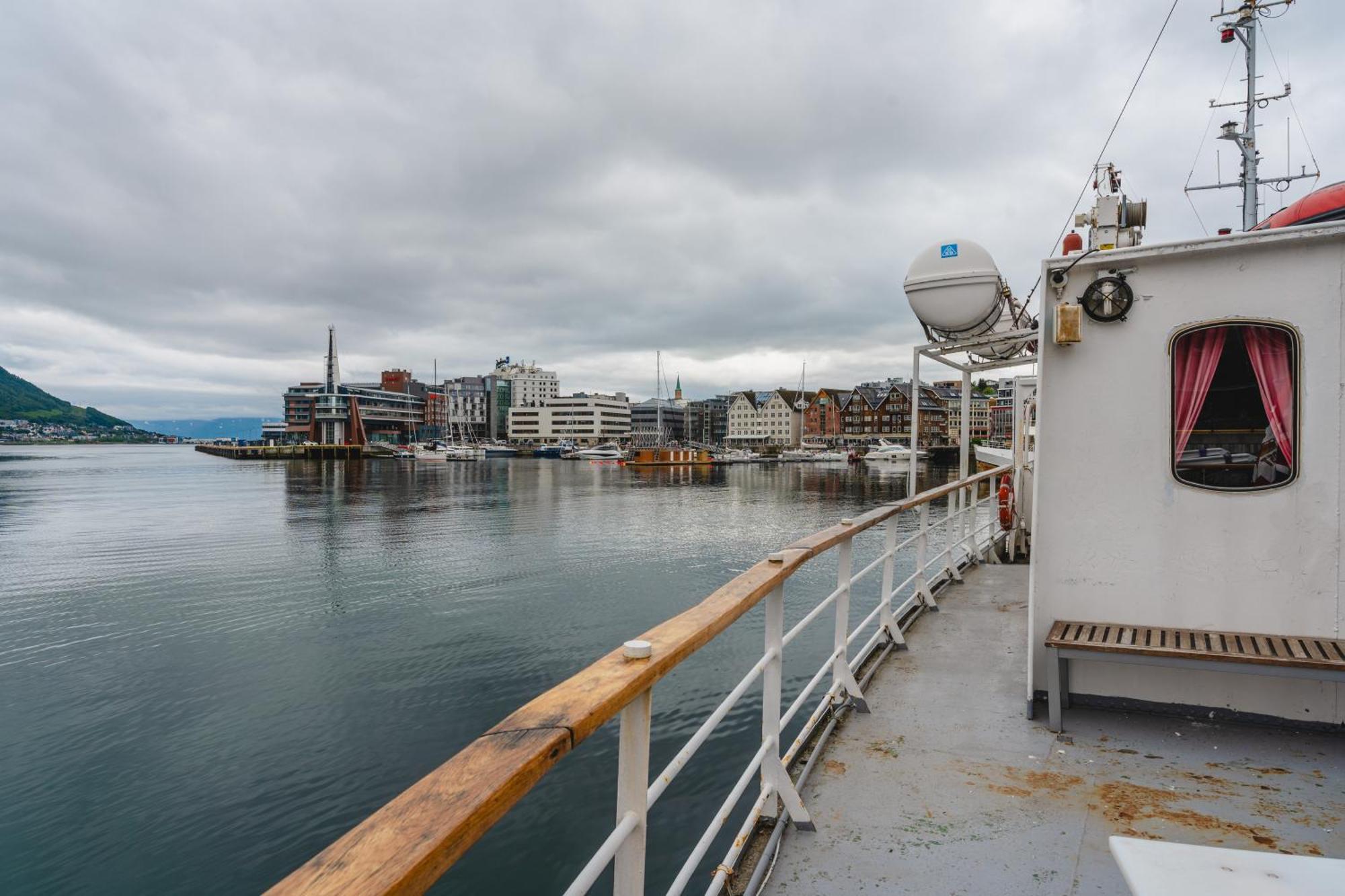 Norwegian Fjord Explorer Line Tromso Bagian luar foto