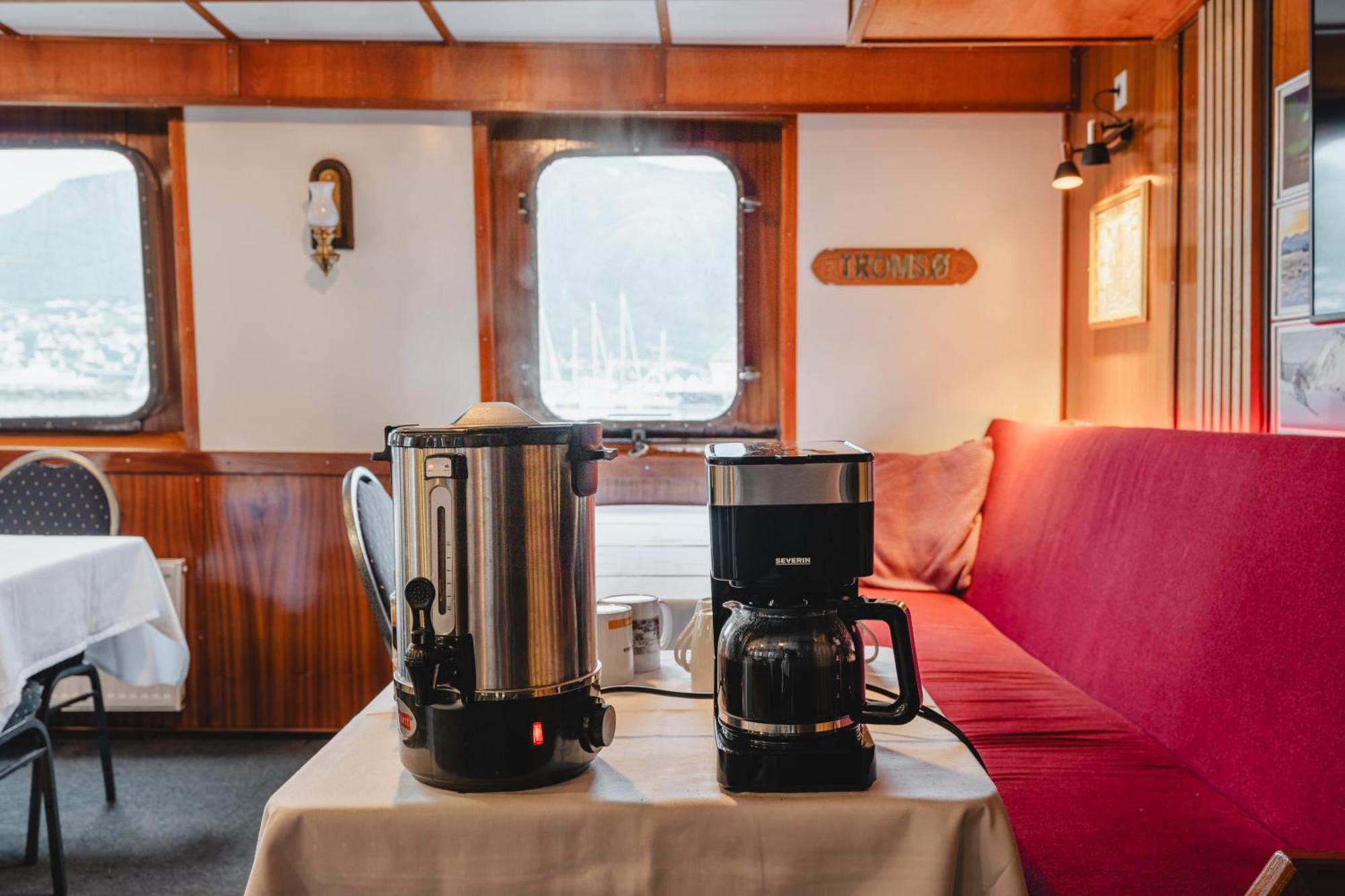 Norwegian Fjord Explorer Line Tromso Bagian luar foto