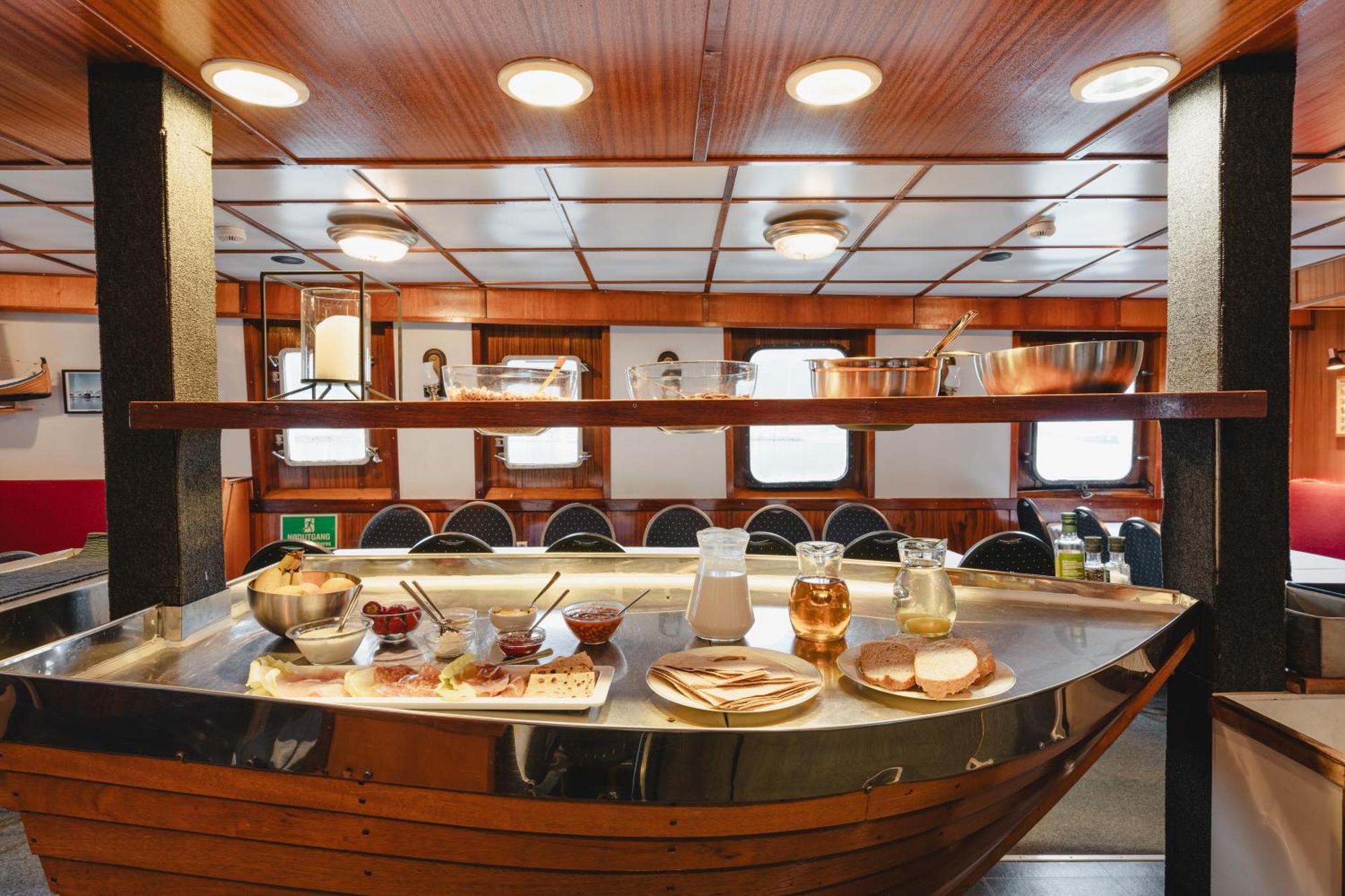 Norwegian Fjord Explorer Line Tromso Bagian luar foto