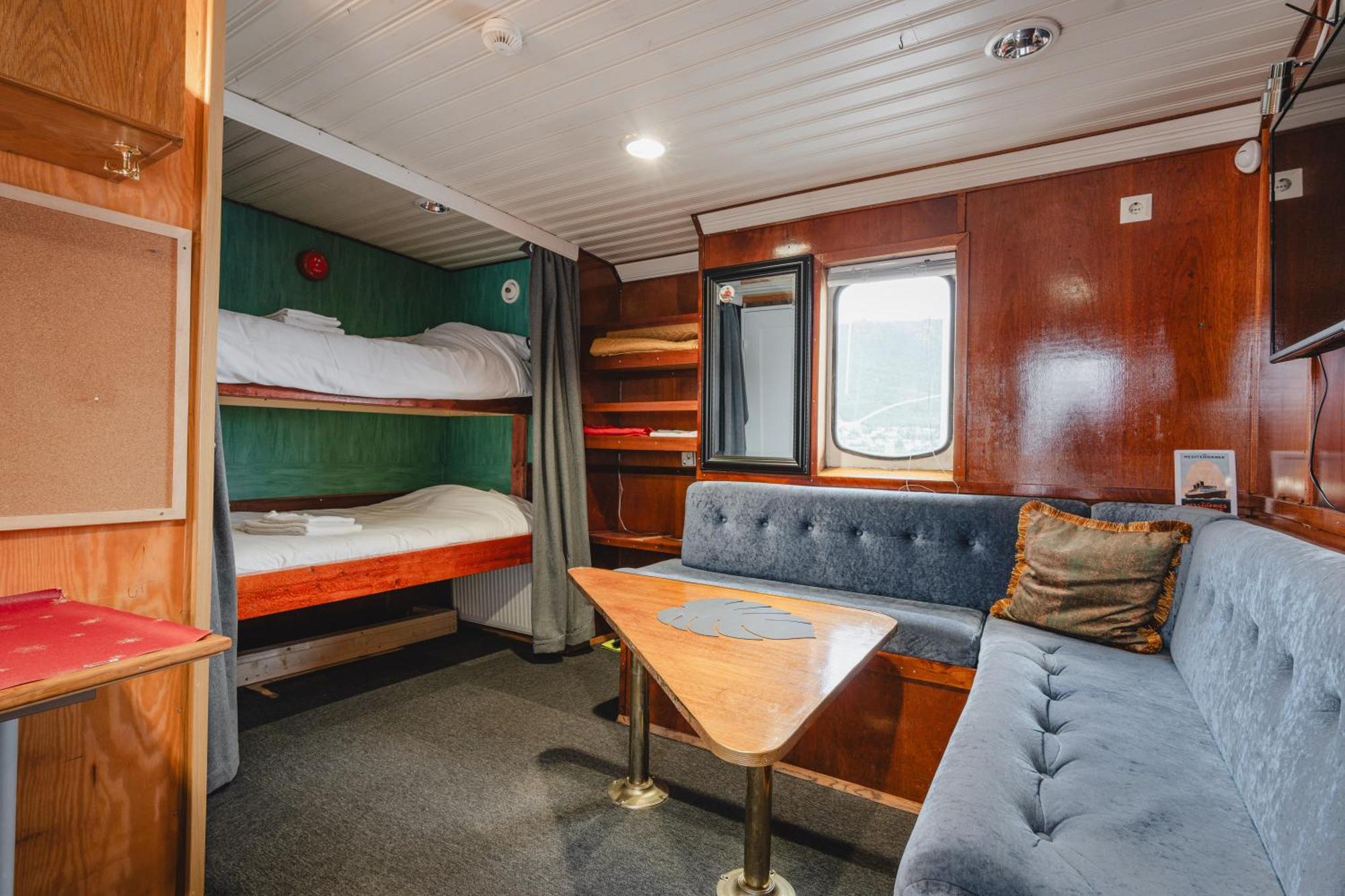 Norwegian Fjord Explorer Line Tromso Bagian luar foto