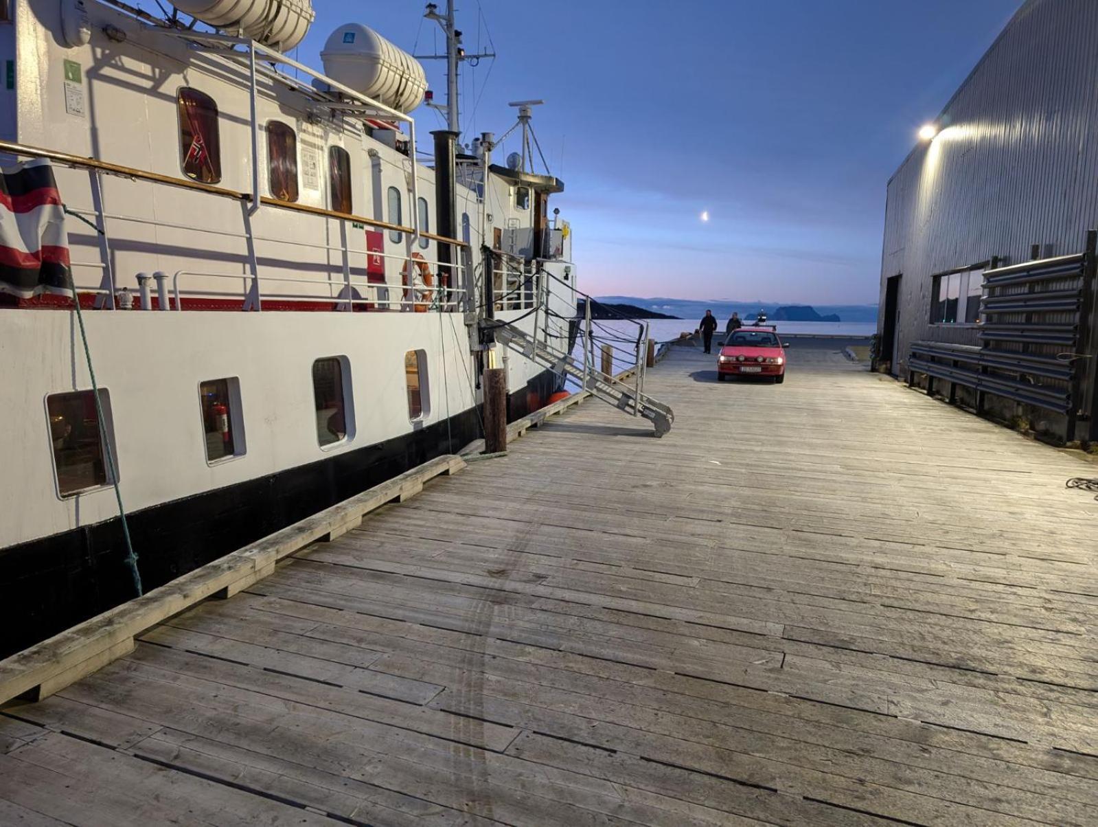 Norwegian Fjord Explorer Line Tromso Bagian luar foto